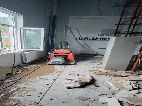 奎屯地基基础下沉墙体裂缝加固注浆顶升施工